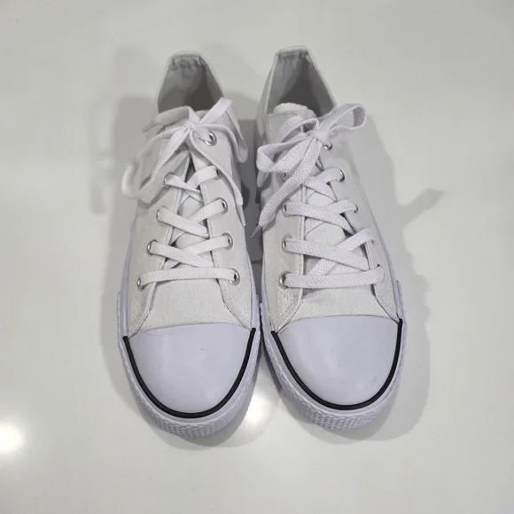Classic White Canvas Low-Top Sneakers - Picture 7 of 10